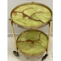 Serving table