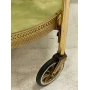 Serving table