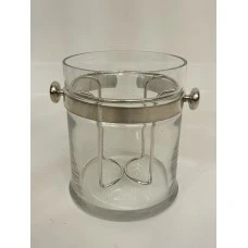 Cooling container for champagne and wine
