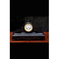 Mantel clock, marble with gold inlay 